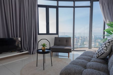 ♥Sunrise holiday home♥ Level 31 , 2BR2BA @日出无敌风景公寓