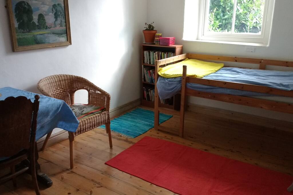 bigger room, smaller bed