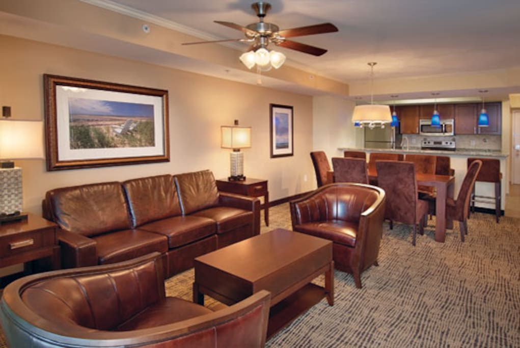 Living Room/Dining Room