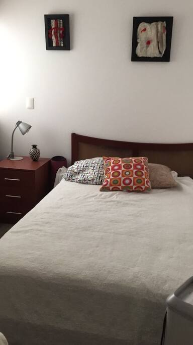 Habitación cama matrimonial