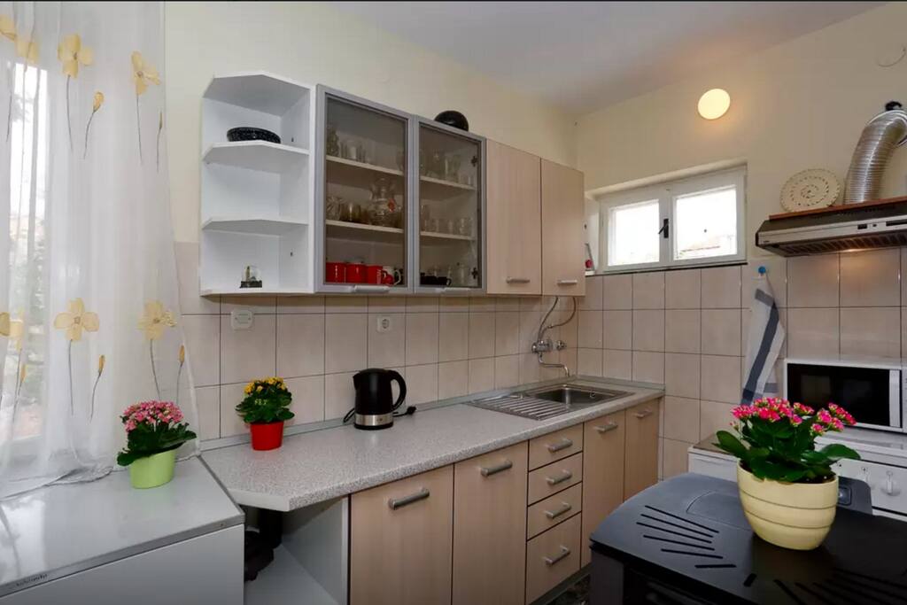 shared kitchen