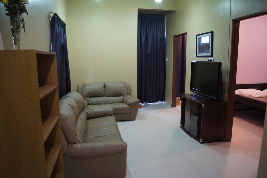 Living Room with sofas + TV