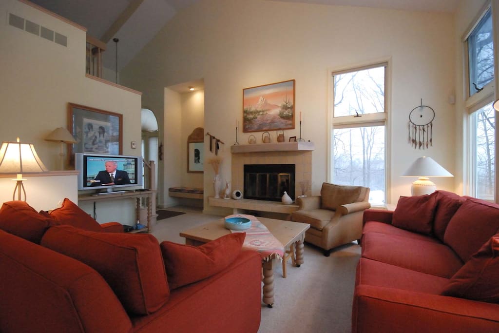 Living room with gas fireplace