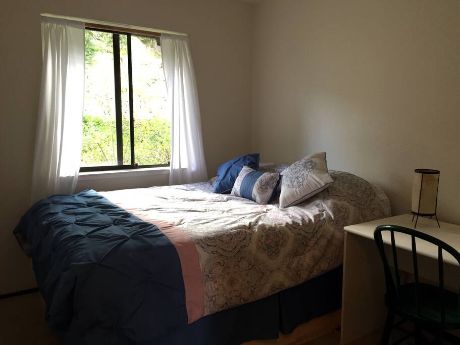 queen-sized bed