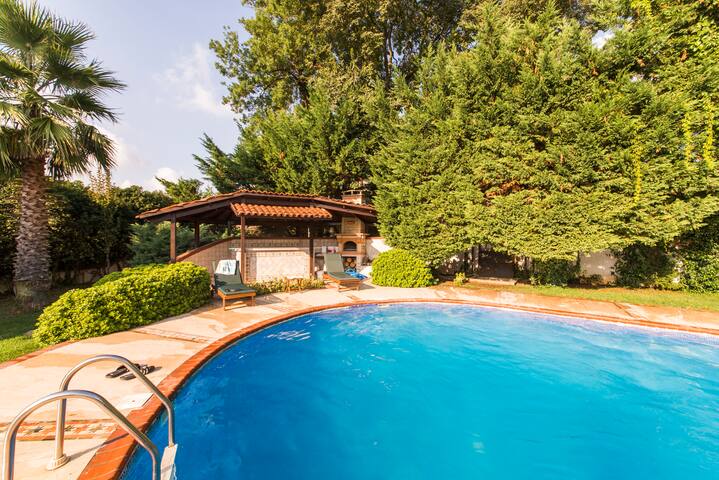 Villa Hakim, City Center, Private Pool! Sea View!! gallery image 5