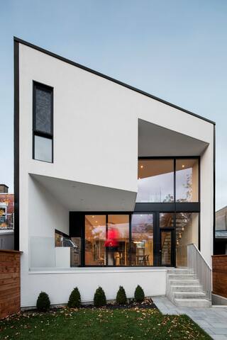 Microclimat Unique Modern House gallery image 3