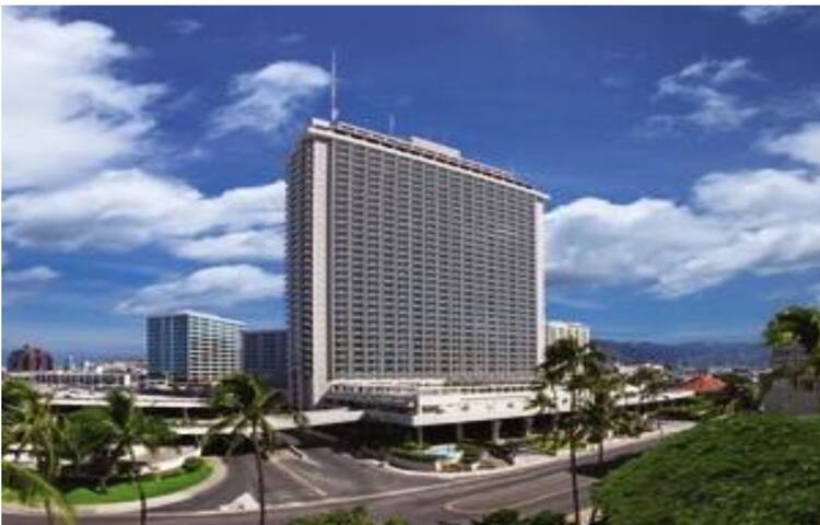Ala Moana Hotel & Condominium