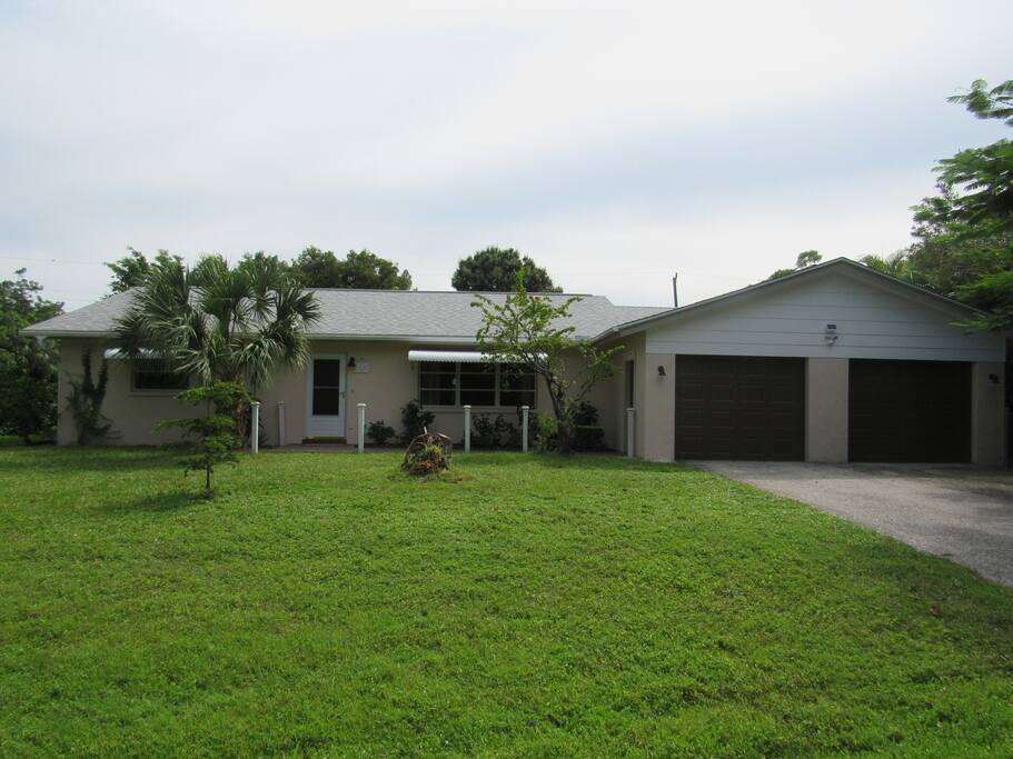 Bungalow in private setting