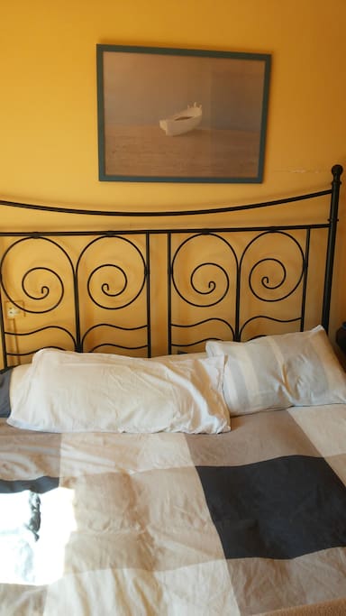 Main roon, double bed