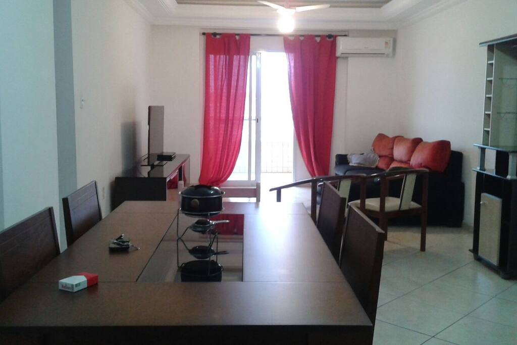 Sala de jantar e estar