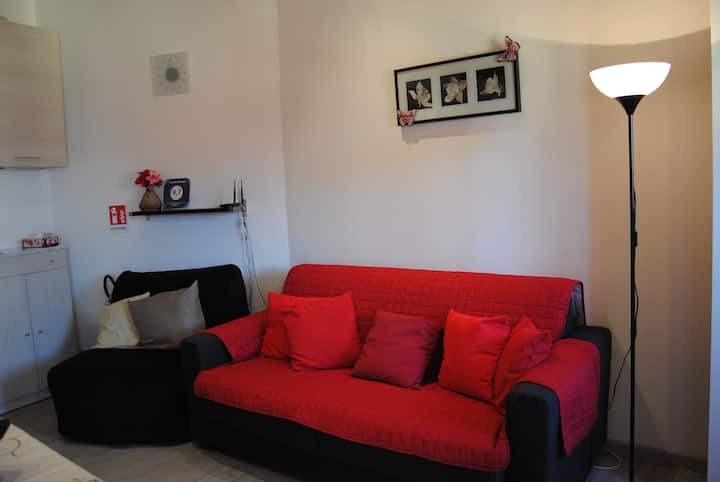 Кауч на спуштање  - кауч на спуштање