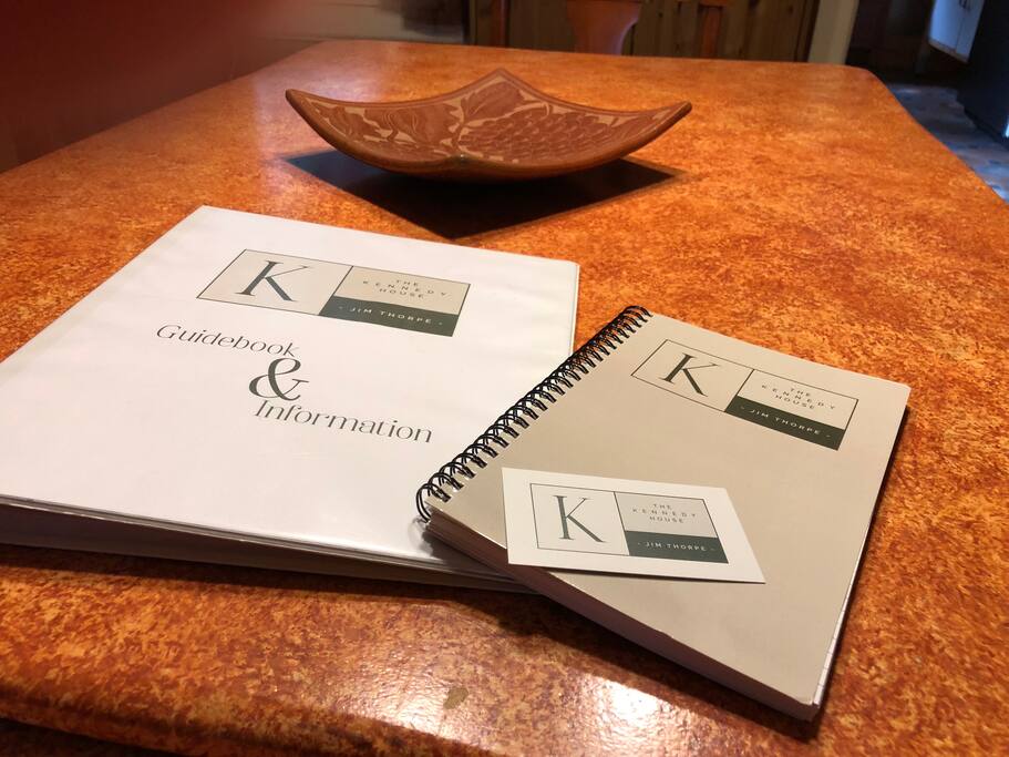 The Kennedy Home! Your sanctuary on Broadway. Walk to attractions, restaurants, pubs, shopping and more!