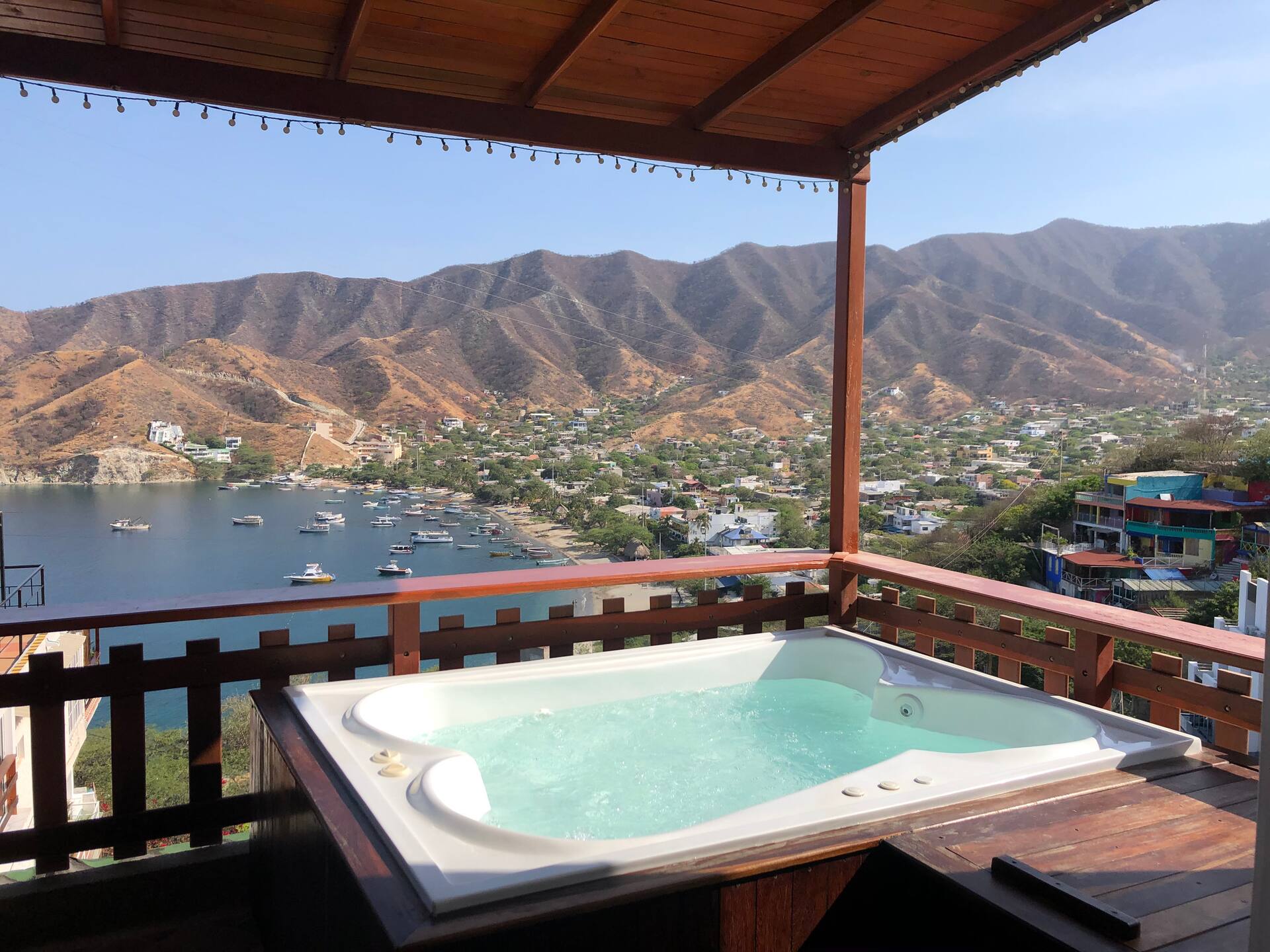Spectacular suite with a beautiful view of the bay