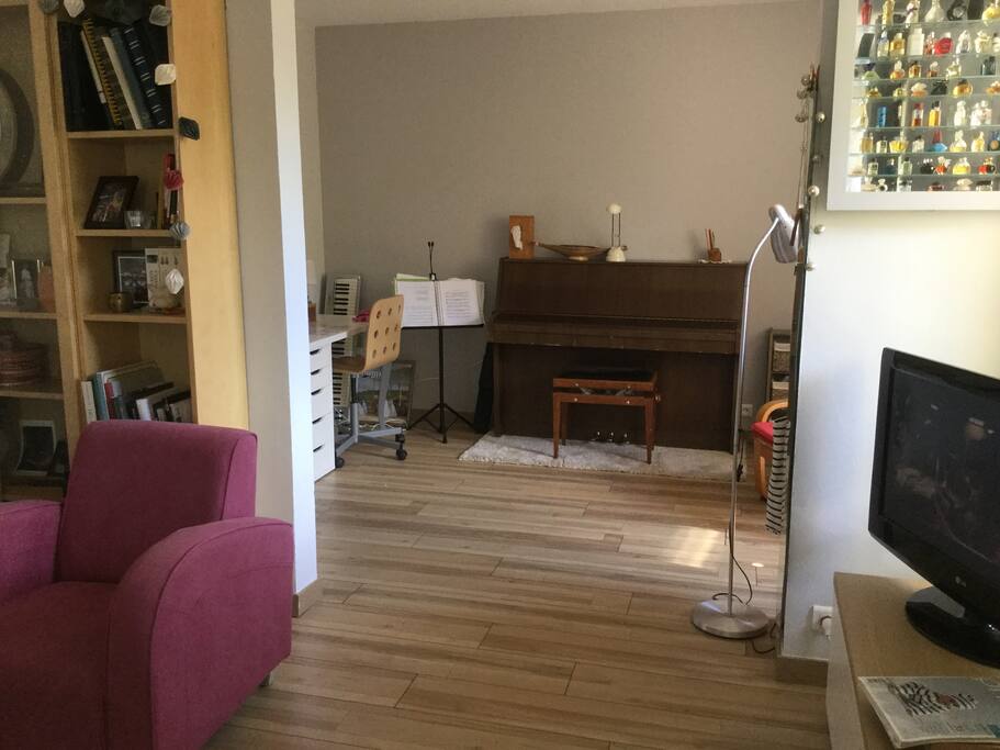 Séjour et bureau