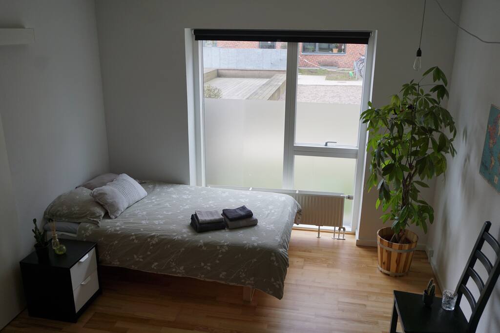 Bedroom, with one of the two double beds