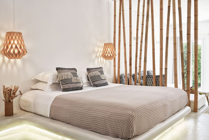 Naxian Utopia Luxury Villas & Suites | Naxos Island managed Airbnb listing 3