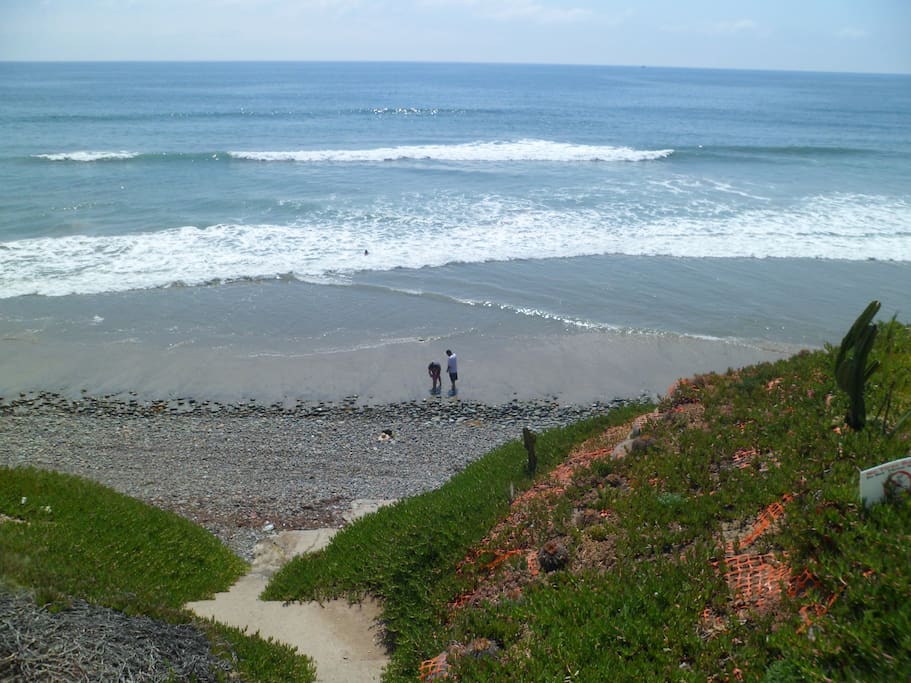 Concrete steps to access beach