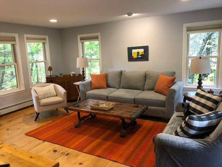 Cozy And Warm Antique Home With Views! - Ludlow, VT
