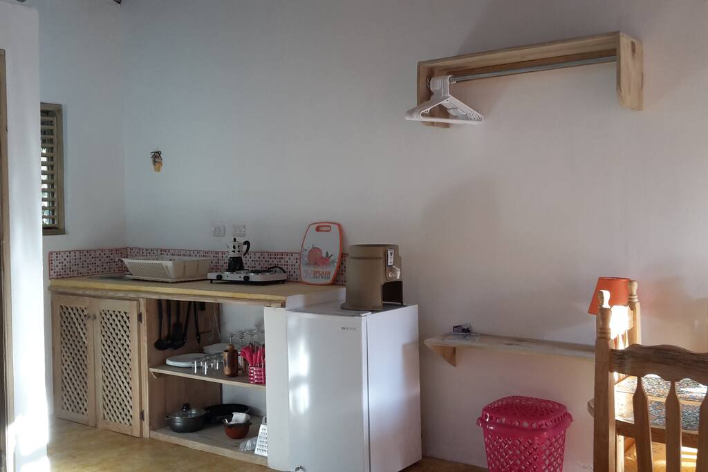 Kitchenette équipée