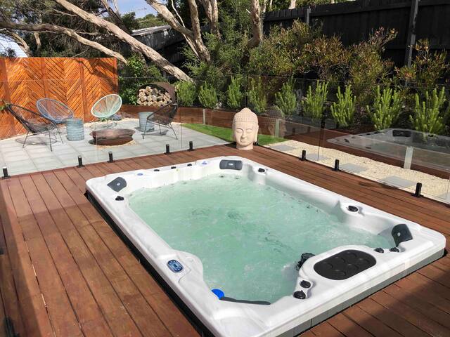 Andrea Street Escape