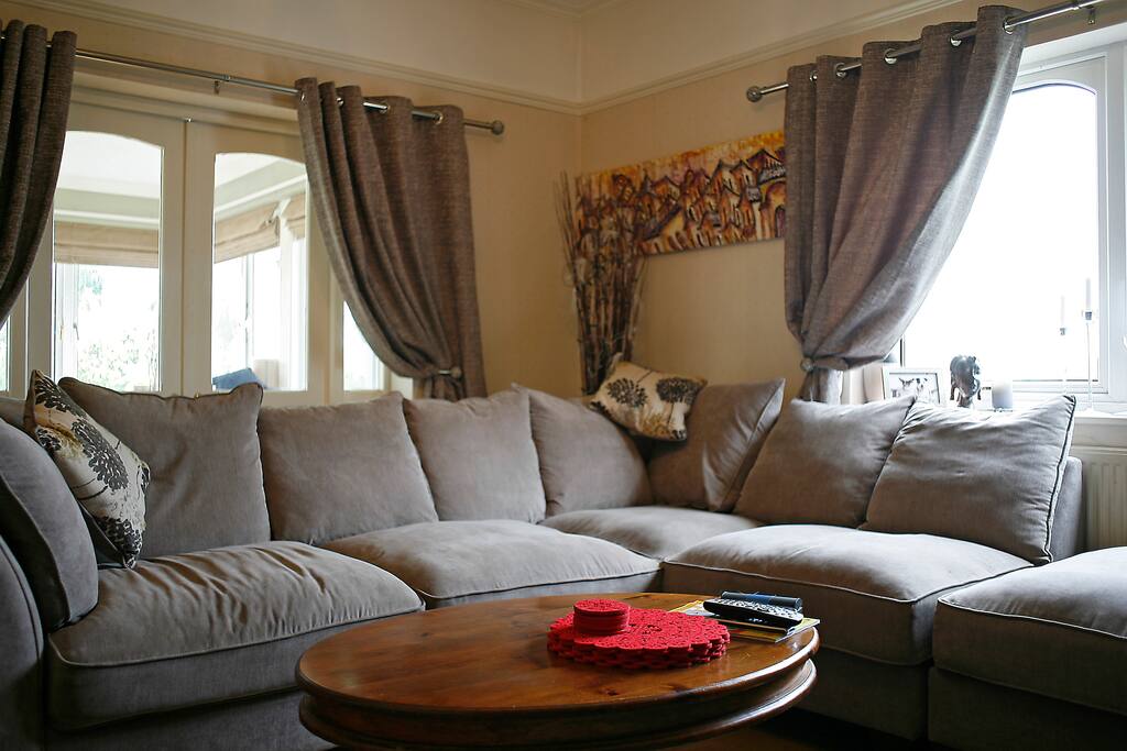 The Lounge