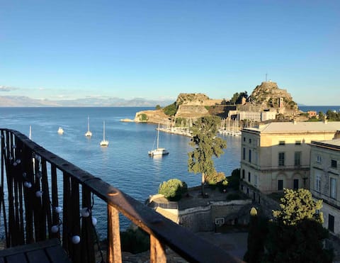 Belvedere Flat with panoramic view of town and sea