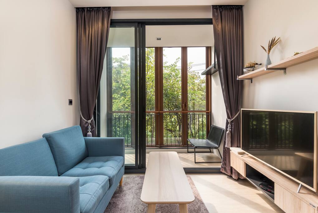 My living room and its leafly balcony...