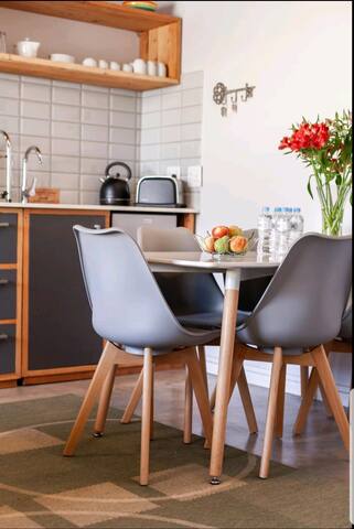 The Duke City suite: 5min from the CBD gallery image 3