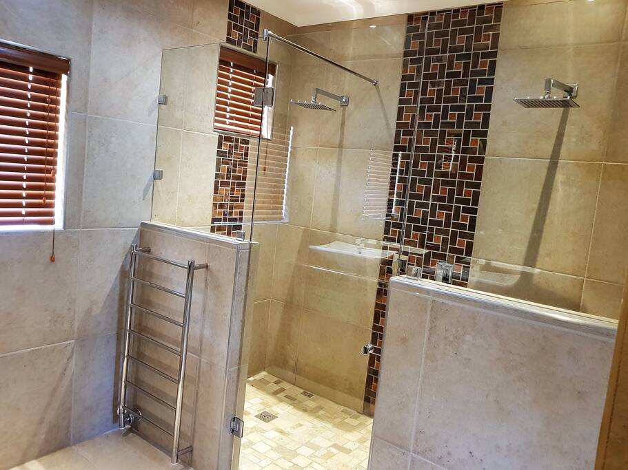 On-suite bathroom