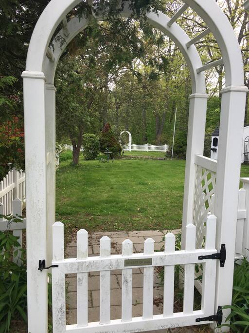 Back yard gate