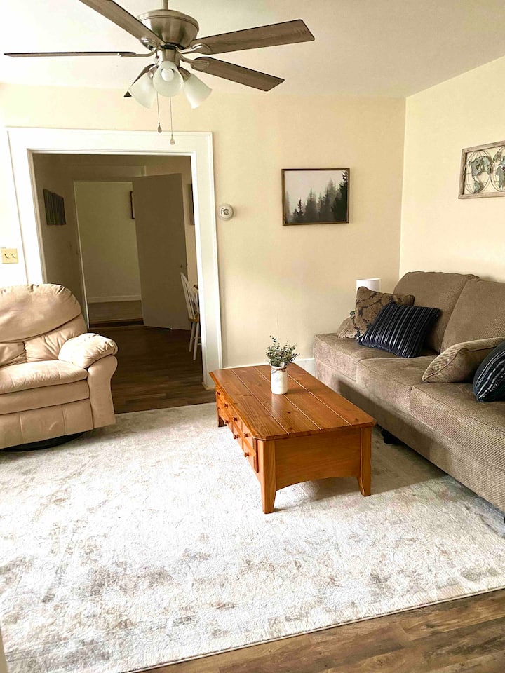 Relaxing 3br Mountain Getaway - Saranac Lake, NY