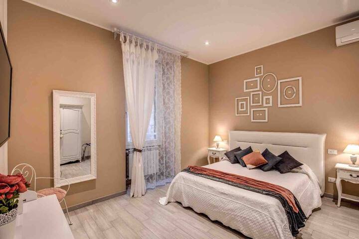 Vatican Royal Apartment near Vatican Museum gallery image 3