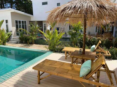 Pusana private pool villa