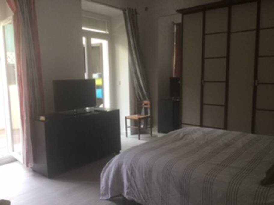 Chambre 2 / Bedroom 2