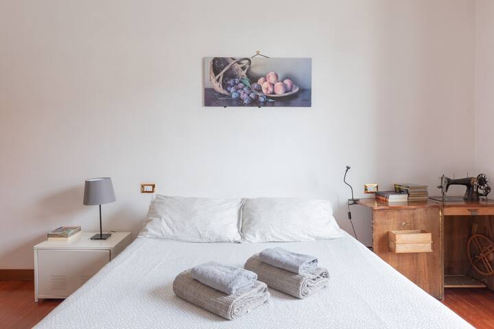 BigFamilyFlats-Sistine Chapel – 16 pax – 8 rooms gallery image 3