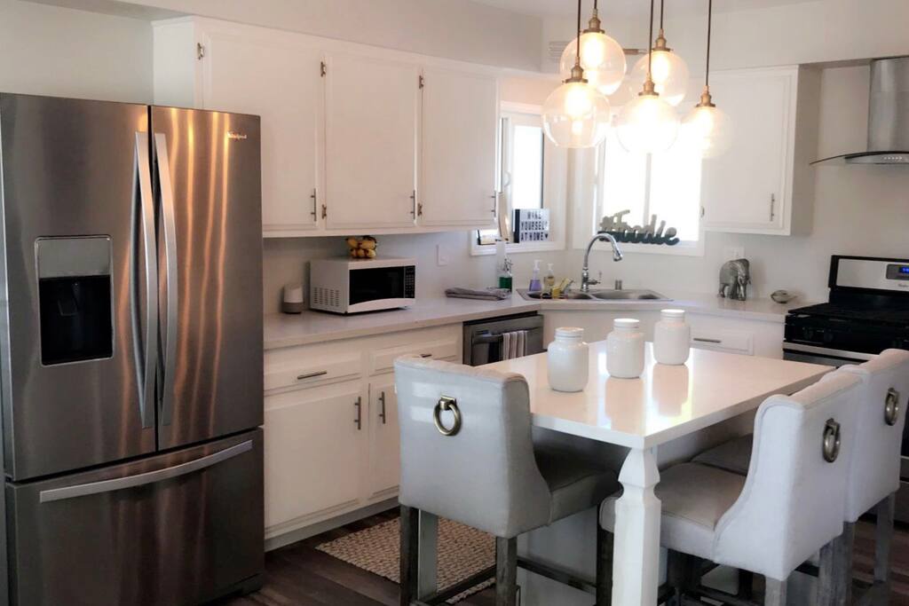 Open floor kitchen plan. All stainless steel appliances. Everything you will need to feel at home
