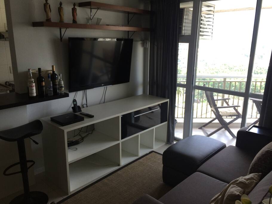 Sala (TV room).