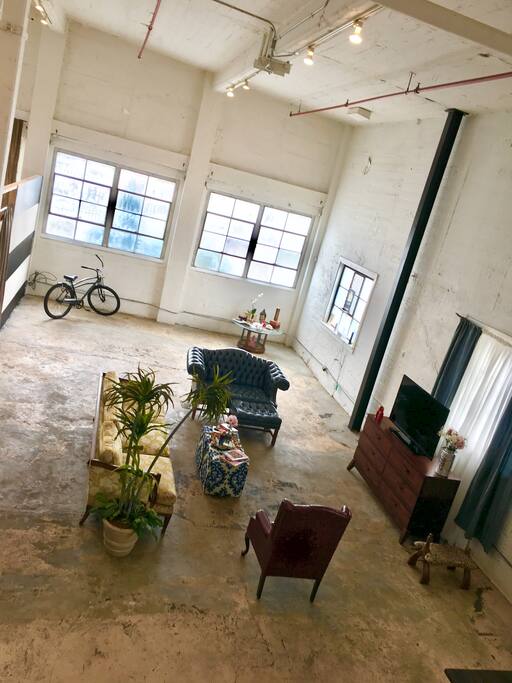 Main Living Area (Top)