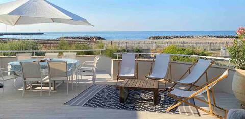 Beach house with breathtaking views