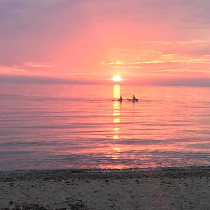 Lake Erie Beach Vacation Rentals - York, United | Airbnb