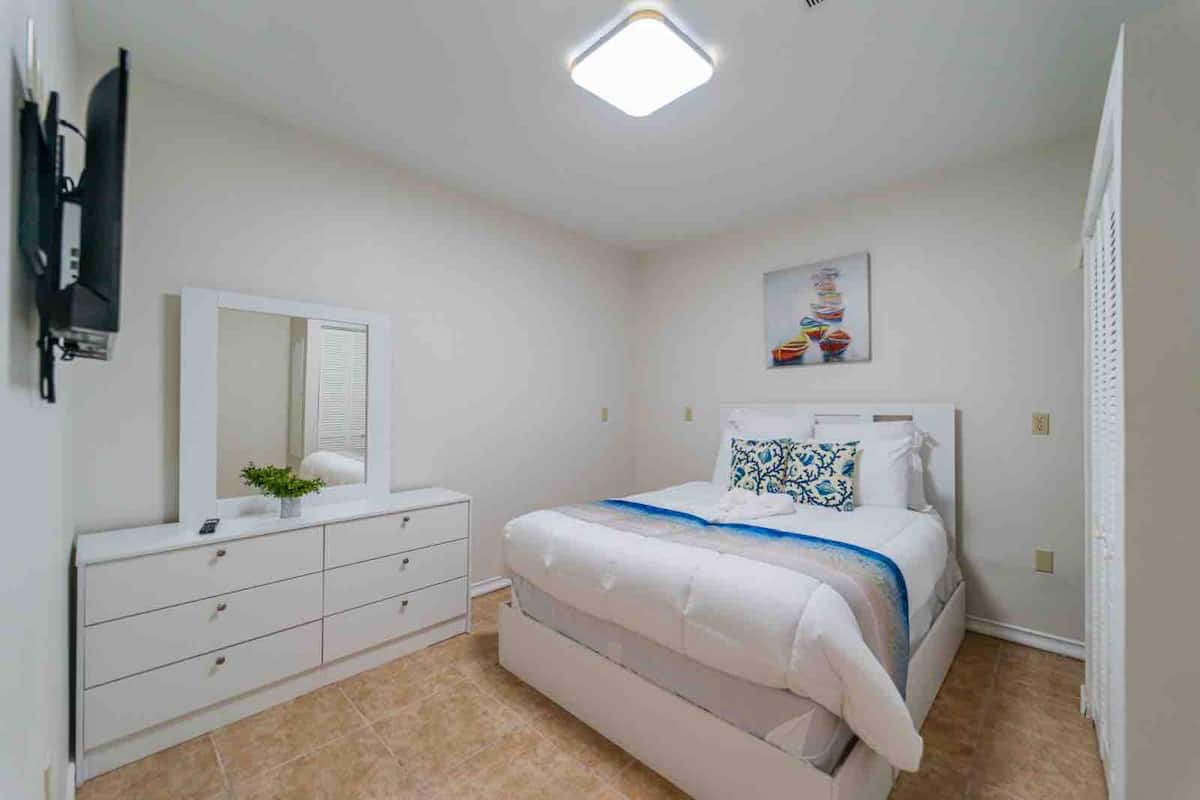 Deluxe two bedroom suite