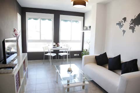 Successful Airbnb property: Apartment in historic downtown in Perchel Norte