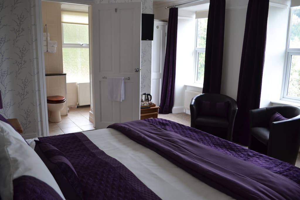 Room 1, Superior King Room with Valley Views