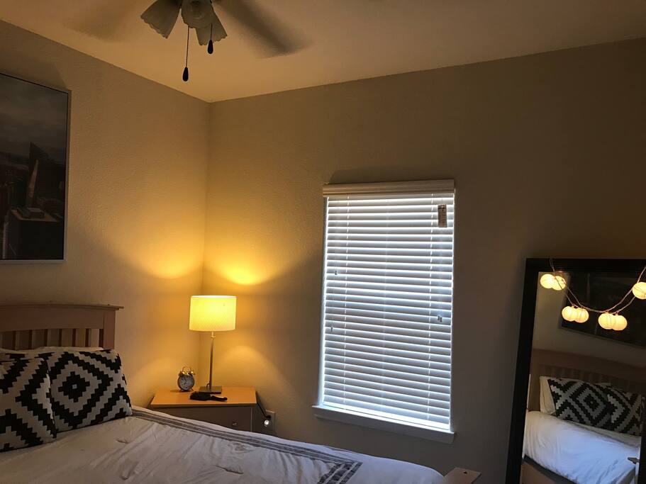 Temperpedic queen size mattress