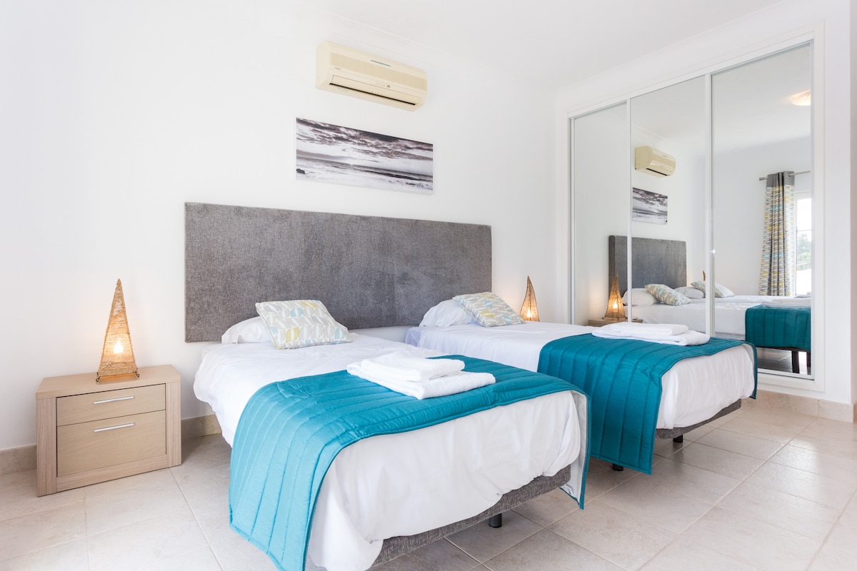 غرفة النوم 2