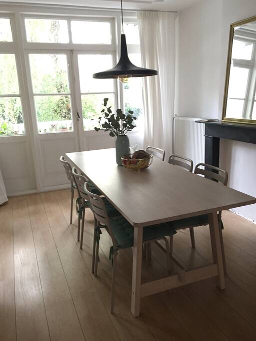 Dining table / workspace