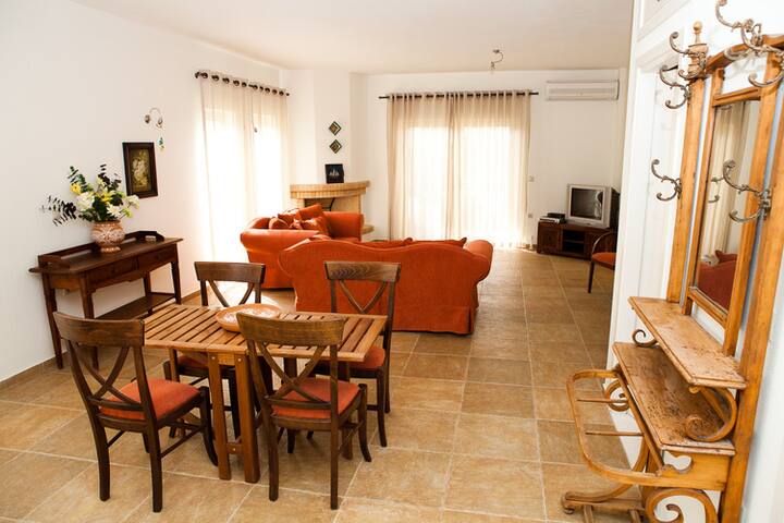 Villa Lemonia, Istron, 2 bedrooms gallery image 4