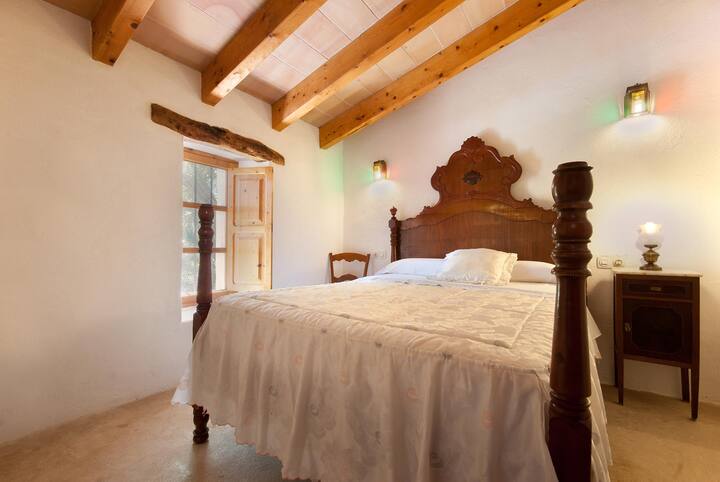 Druhá spálňa s manželskou posteľou