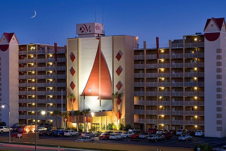 N. Myrtle Beach Ocean Front Studio Condo