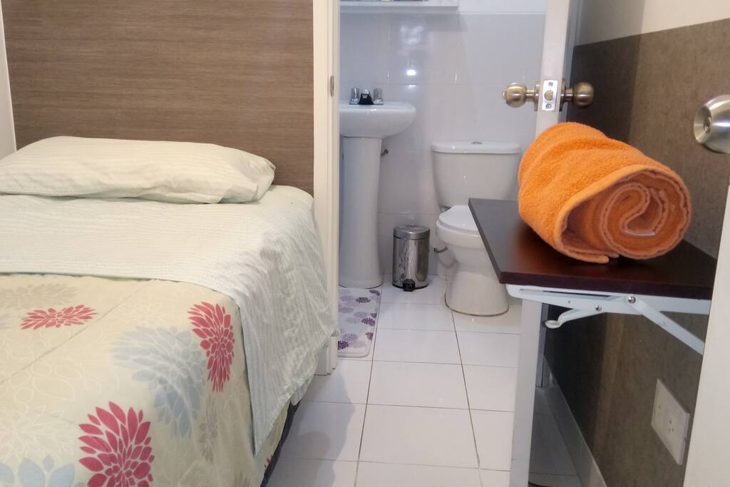 Private Room w/bathroom